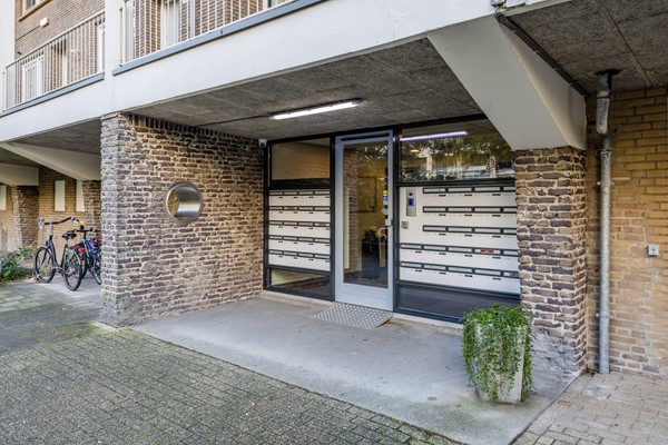 Medium property photo - Meppelweg 557, 2544 AN Den Haag